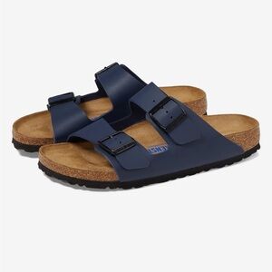 Birkenstock Arizona Soft Footbed Sandals. Navy. Size EU 39